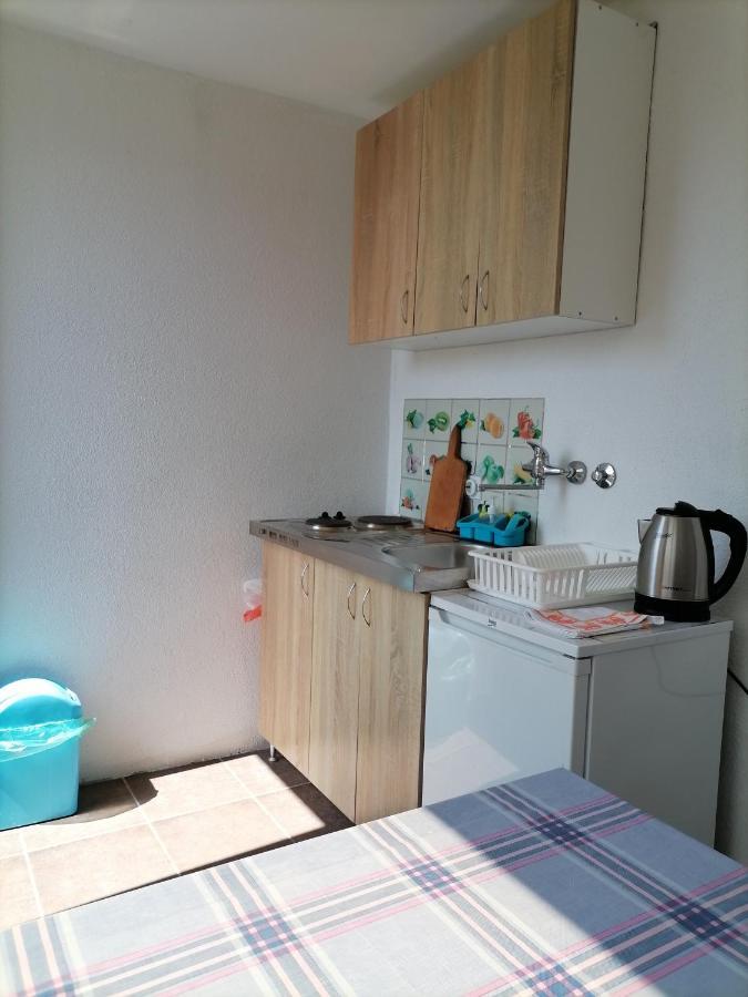 Apartmán Dom Za Odmor J&S Sutomore Exteriér fotografie