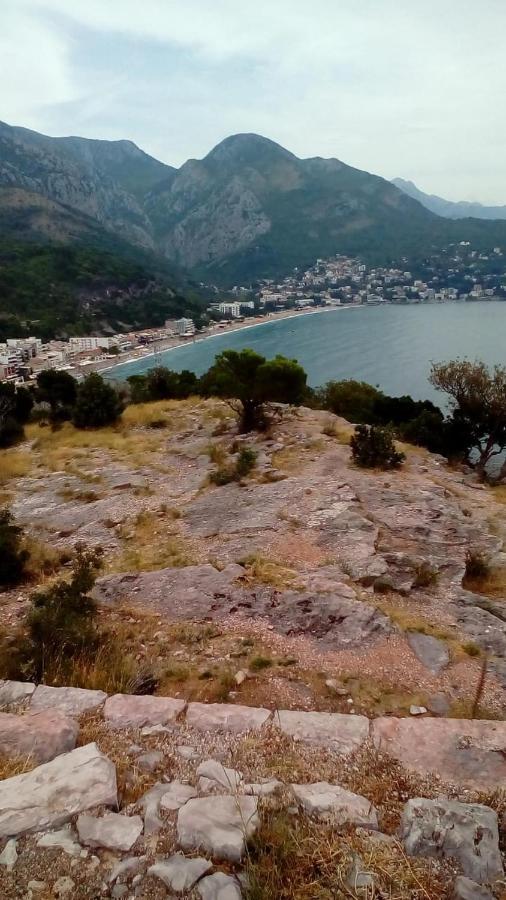 Apartmán Dom Za Odmor J&S Sutomore Exteriér fotografie