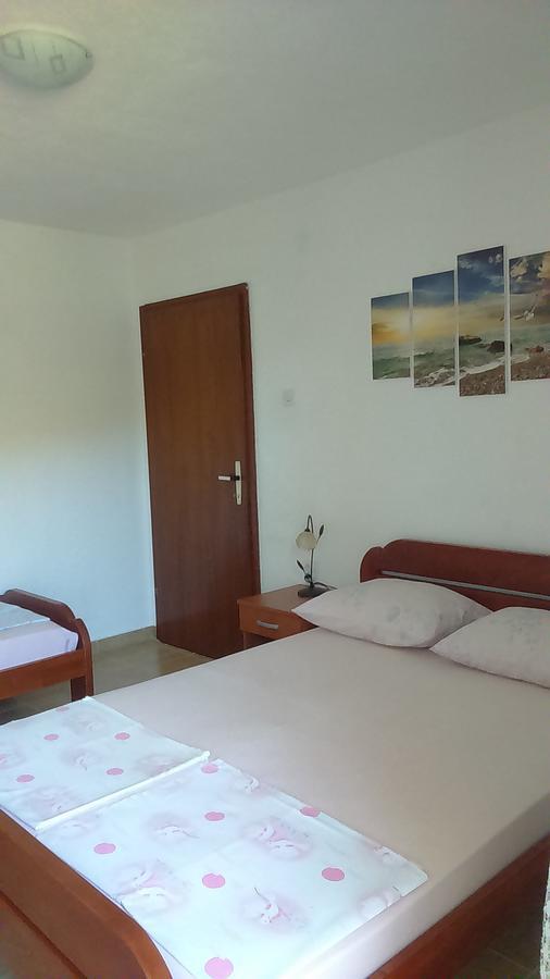 Apartmán Dom Za Odmor J&S Sutomore Exteriér fotografie