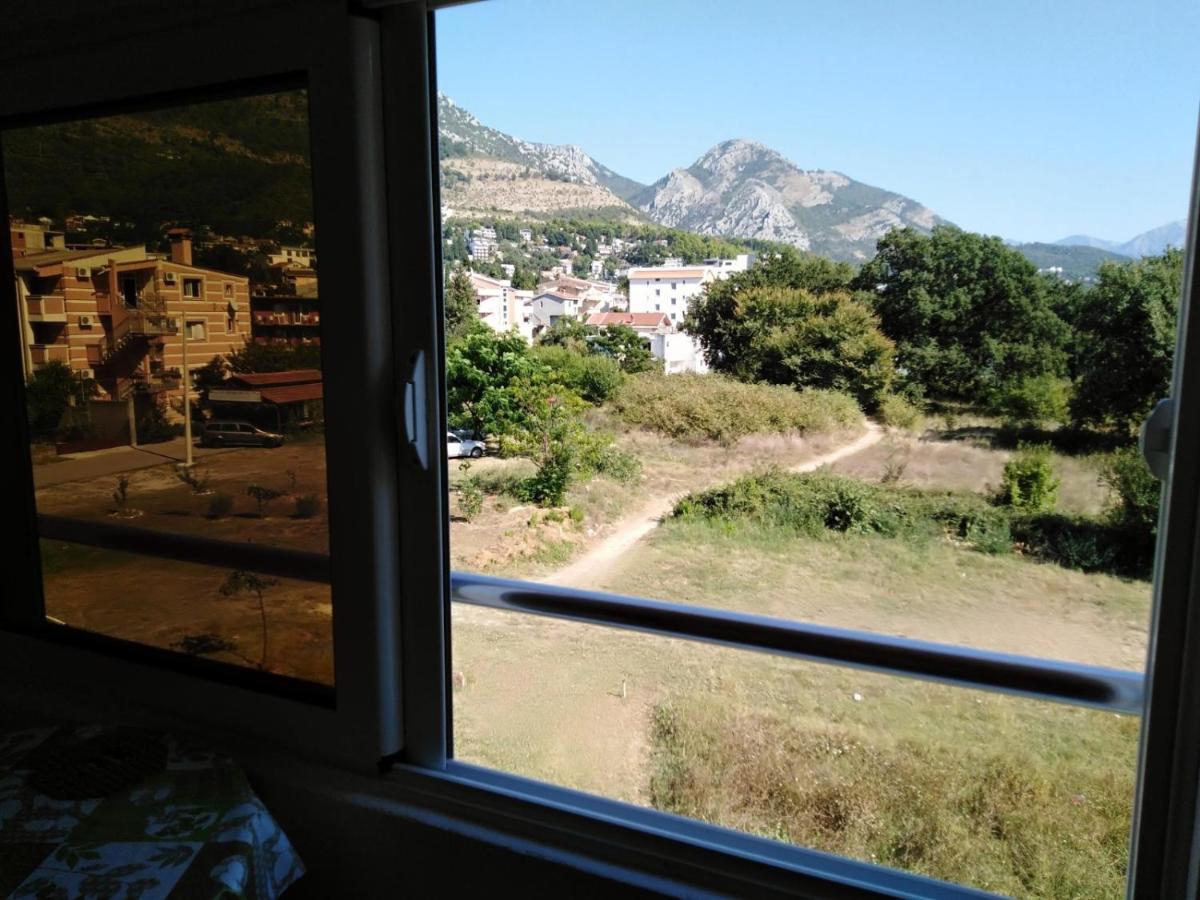 Apartmán Dom Za Odmor J&S Sutomore Exteriér fotografie