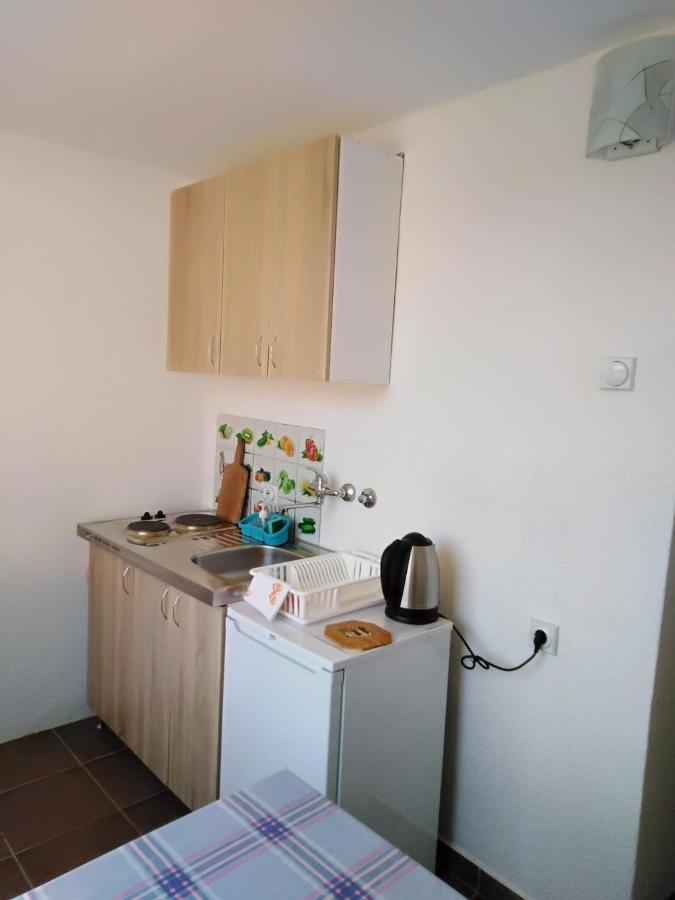 Apartmán Dom Za Odmor J&S Sutomore Exteriér fotografie